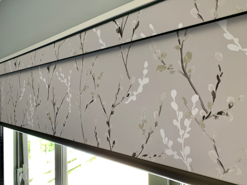 Willow-Birch An asymmetric Entrance door with both uPVC and glass panels